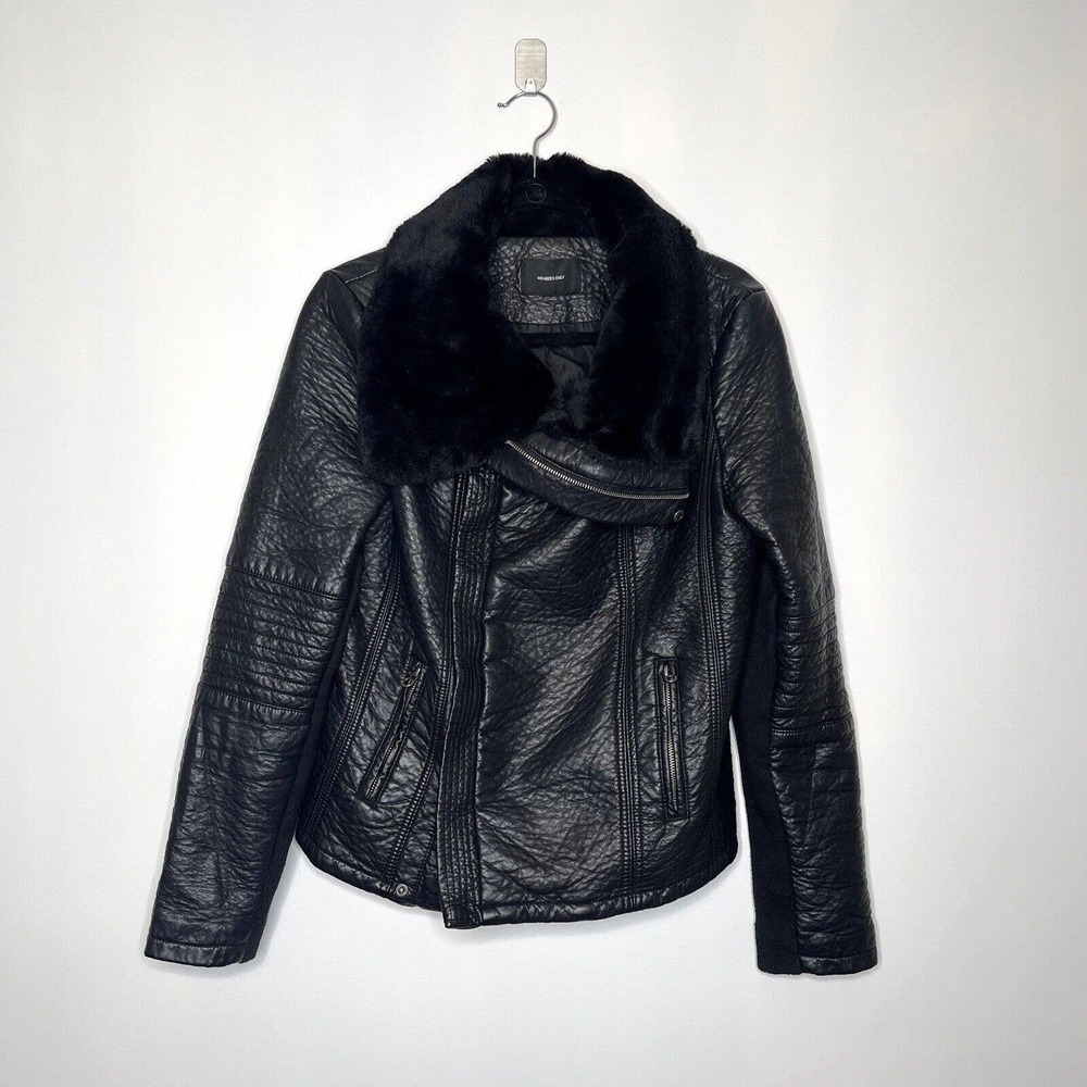 Members Only Vegan Leather Coat Faux Fur Collar Black Size M Excellent!